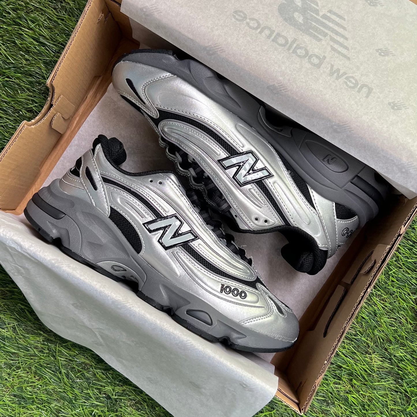New Balance 1000 “Silver Black”