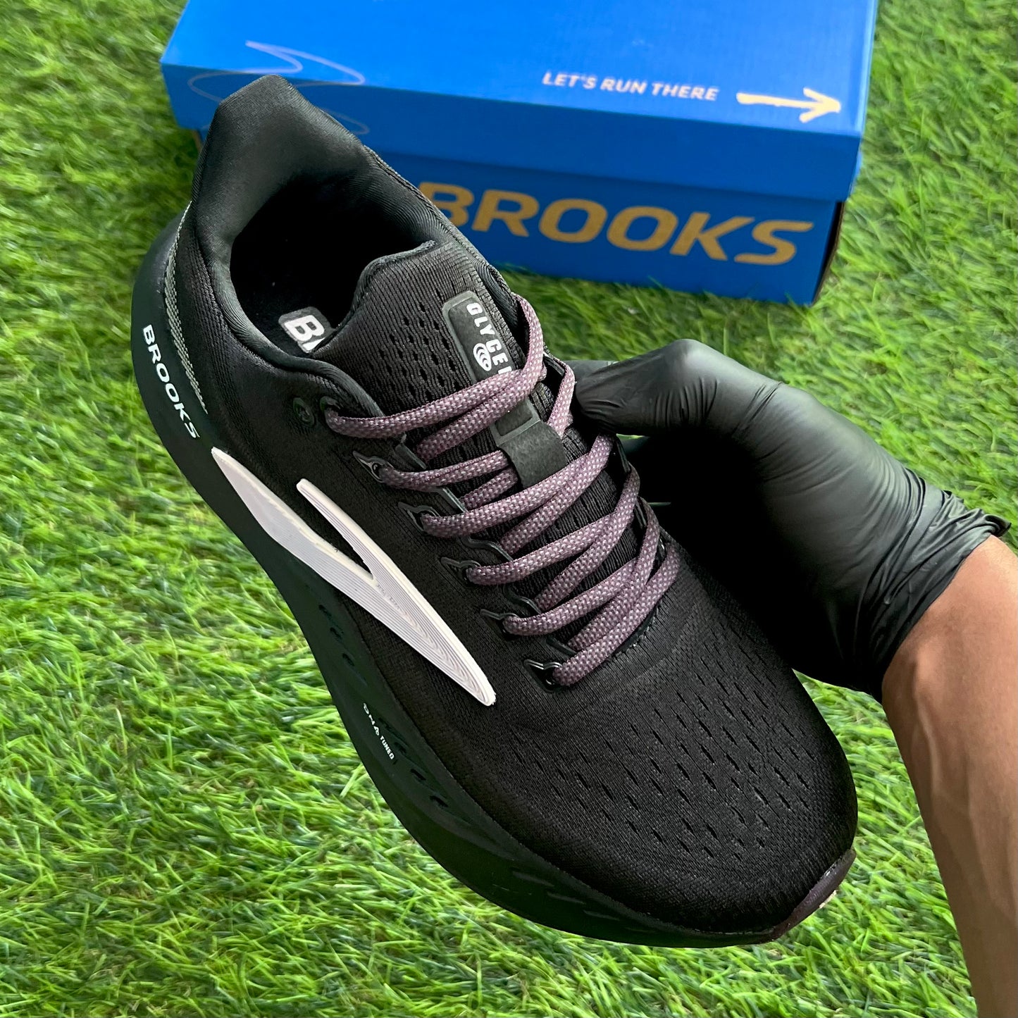 Brooks Glycerin Max “Black Orchid Ice Grey”