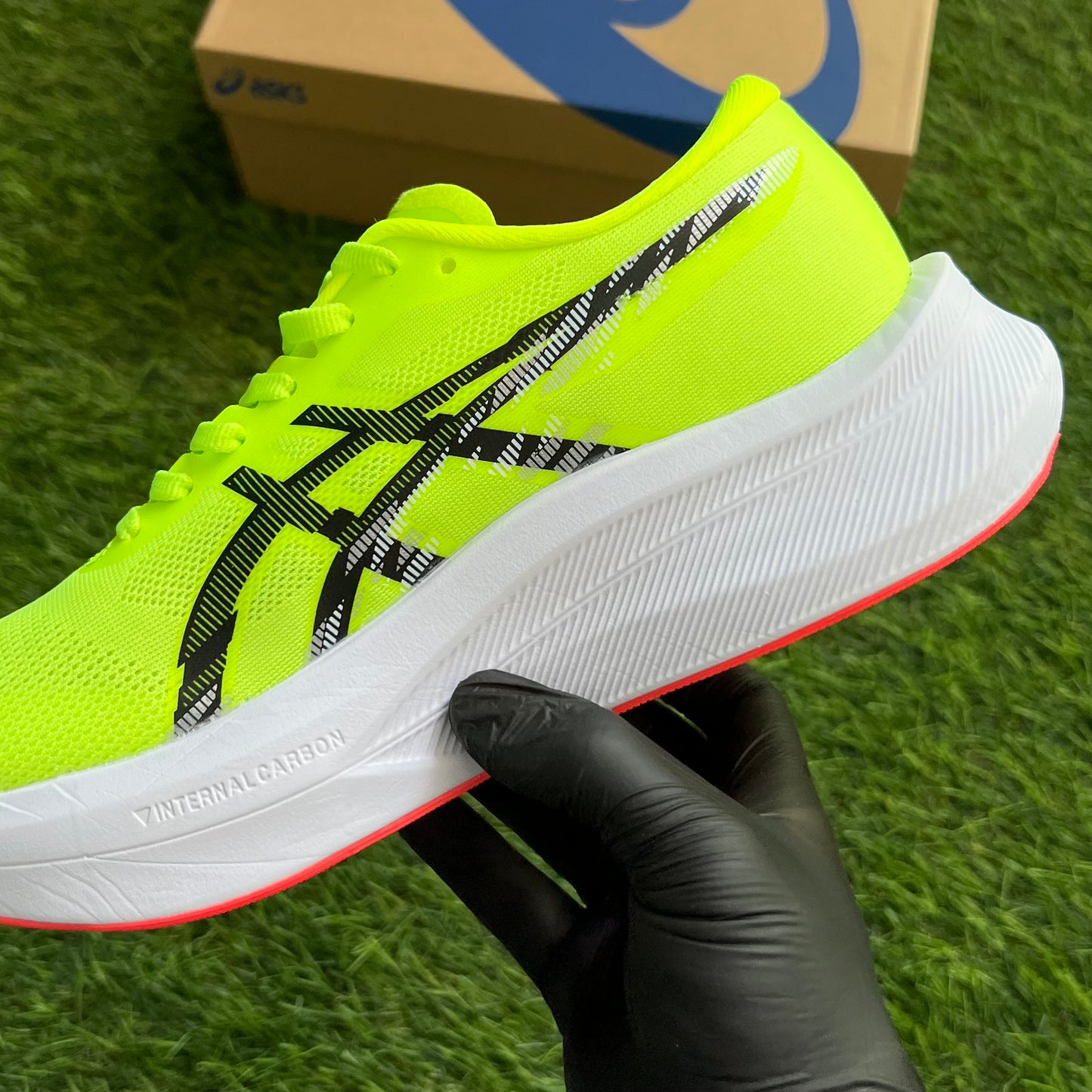 Asics Magic Speed 4 "Safety Yellow / Black"