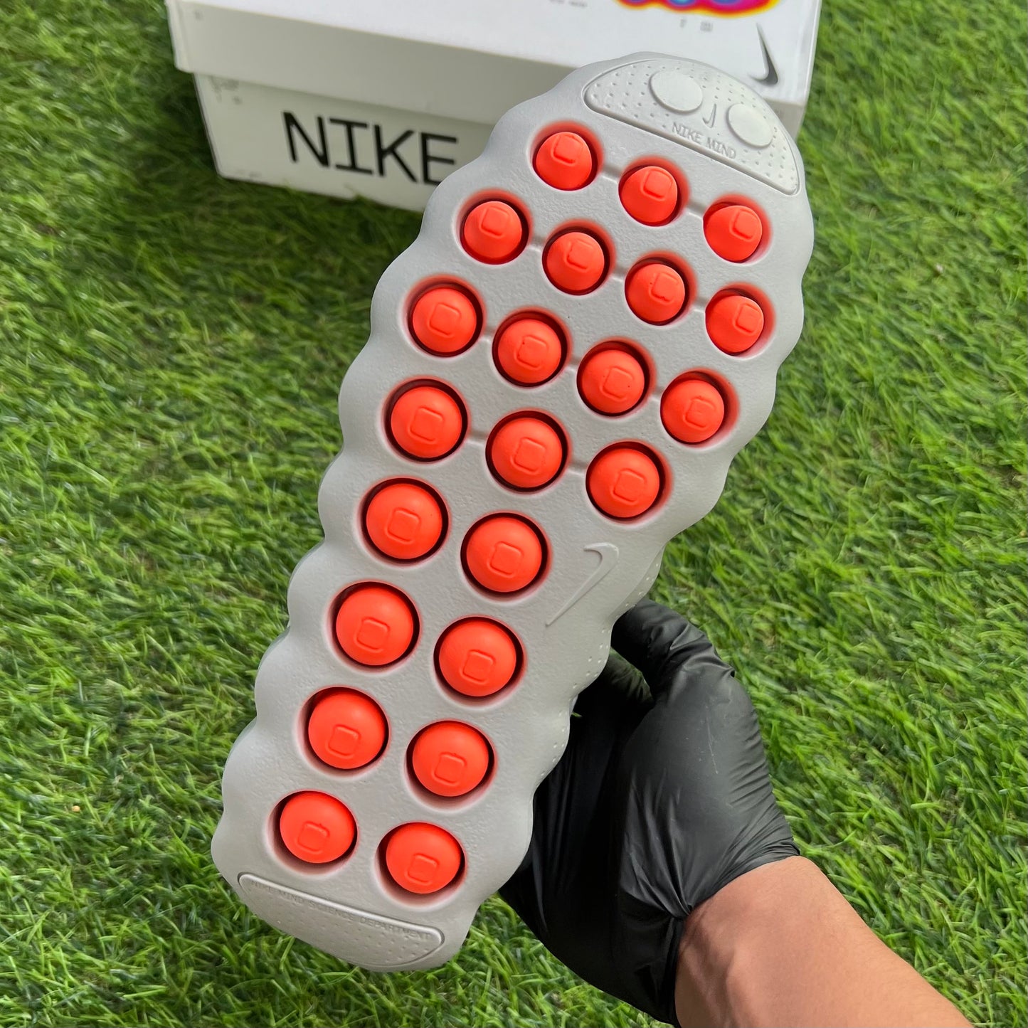 Nike Mind 002 “Light Smoke Grey”