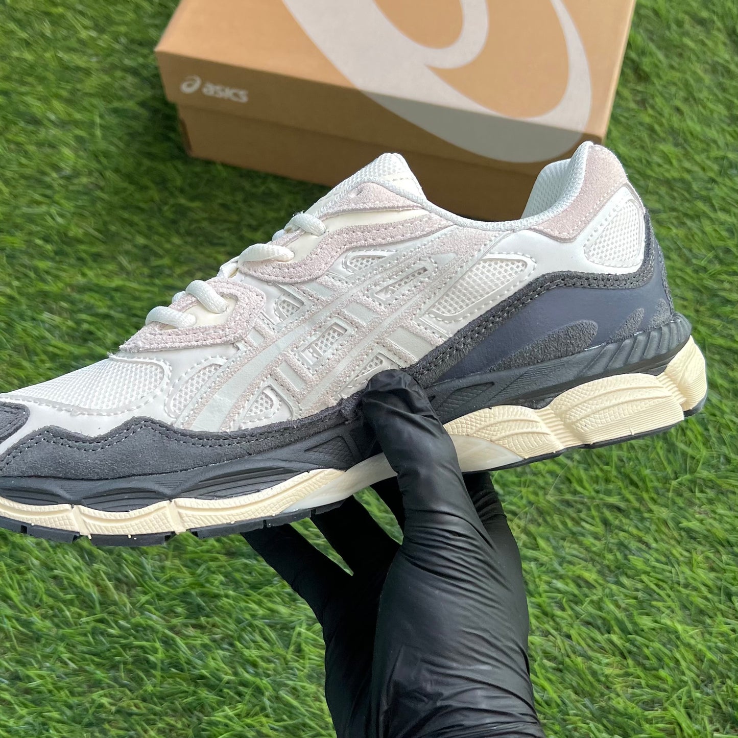 ASICS Gel-NYC “White Smoke Grey”