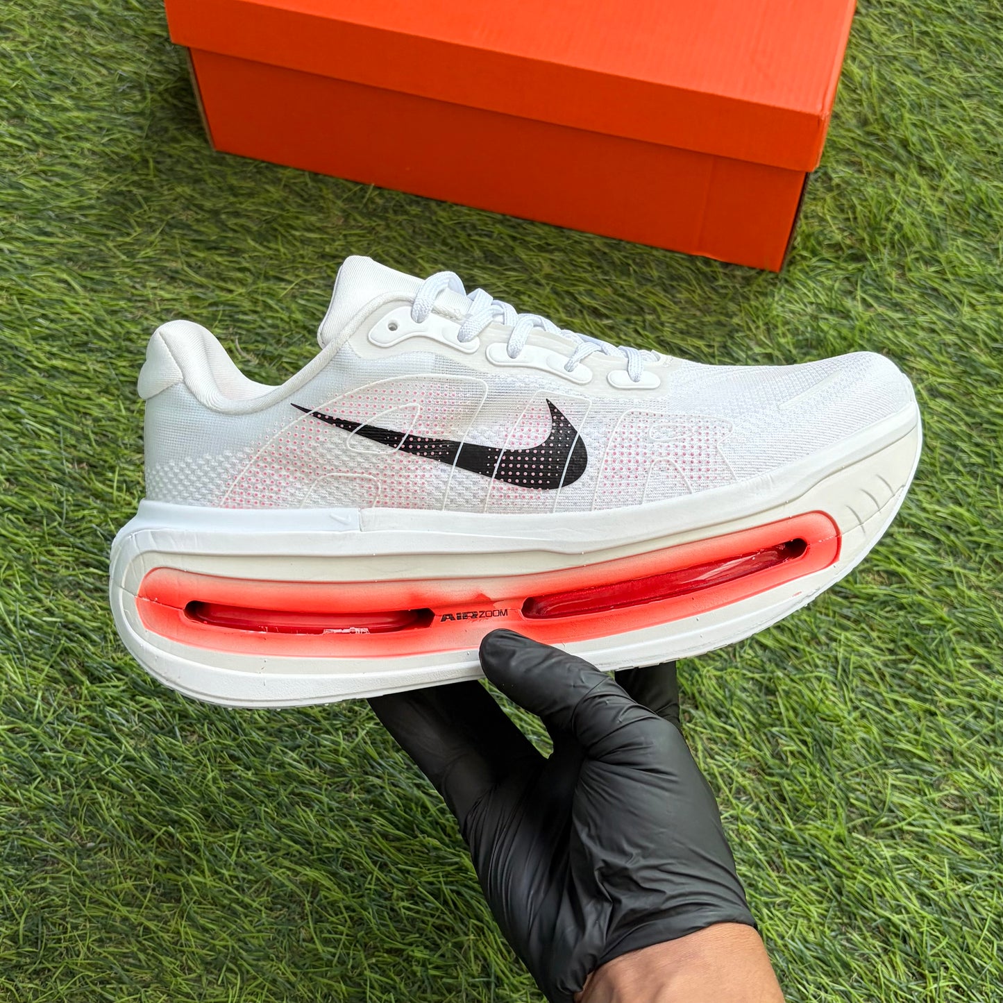 Nike Vomero Premium “White Bright Crimson”