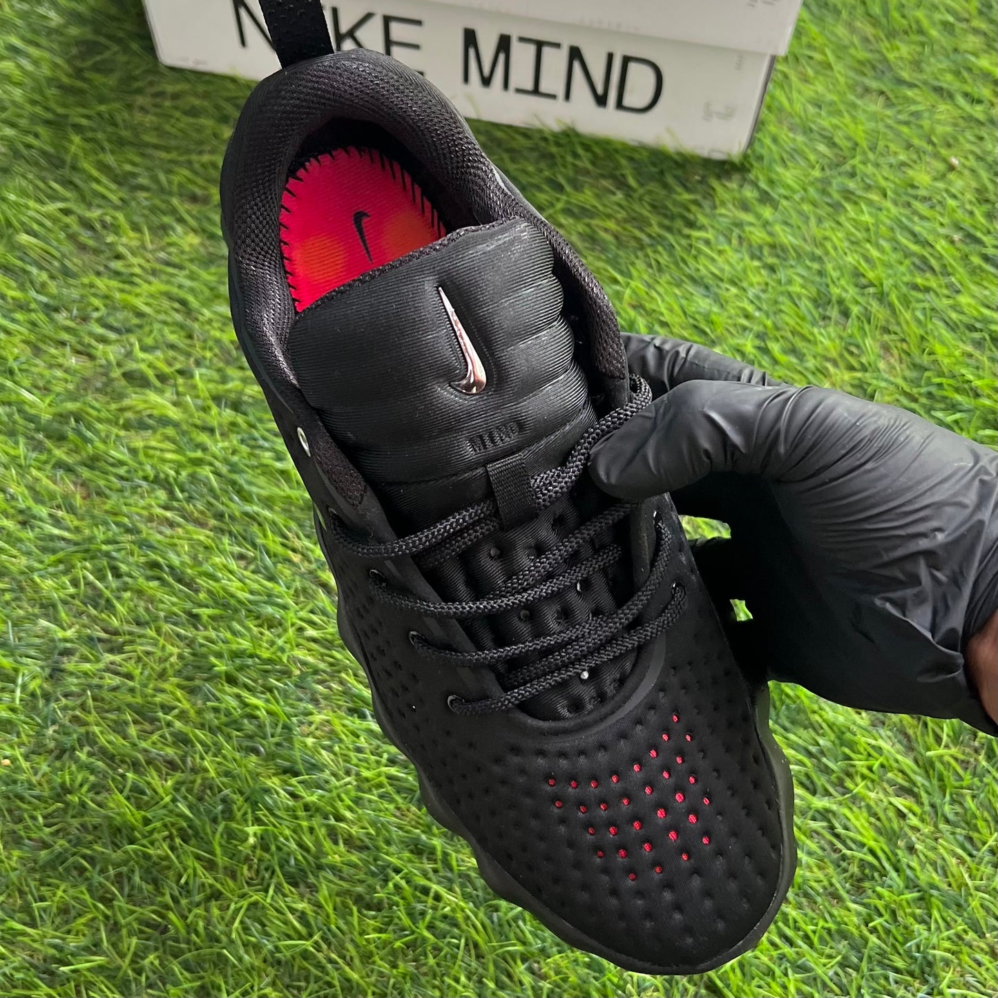 Nike Mind 002 “Black Hyper Crimson”