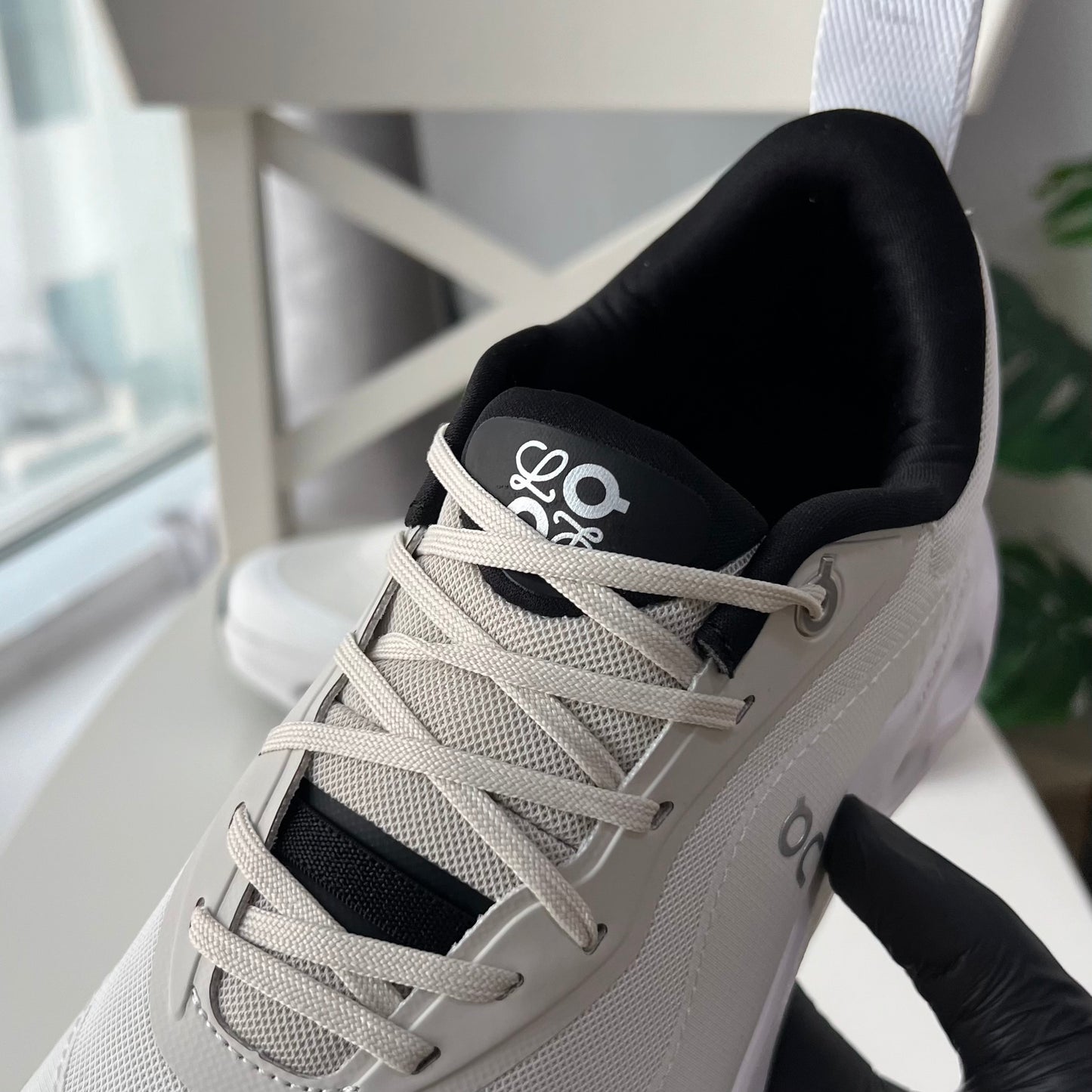 On Running Cloudtilt LOEWE "White”