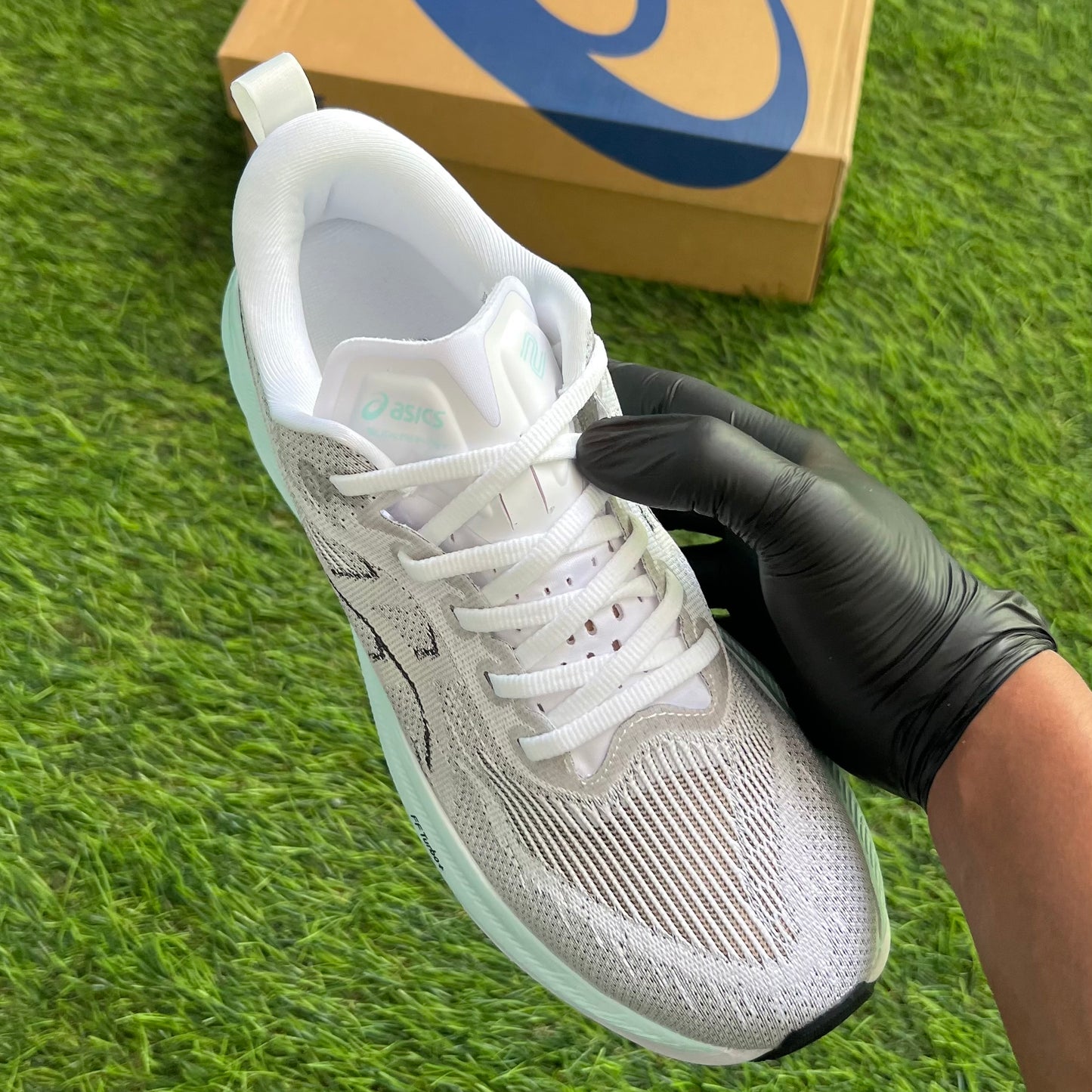 Asics Superblast 2 “White / Cool Grey”