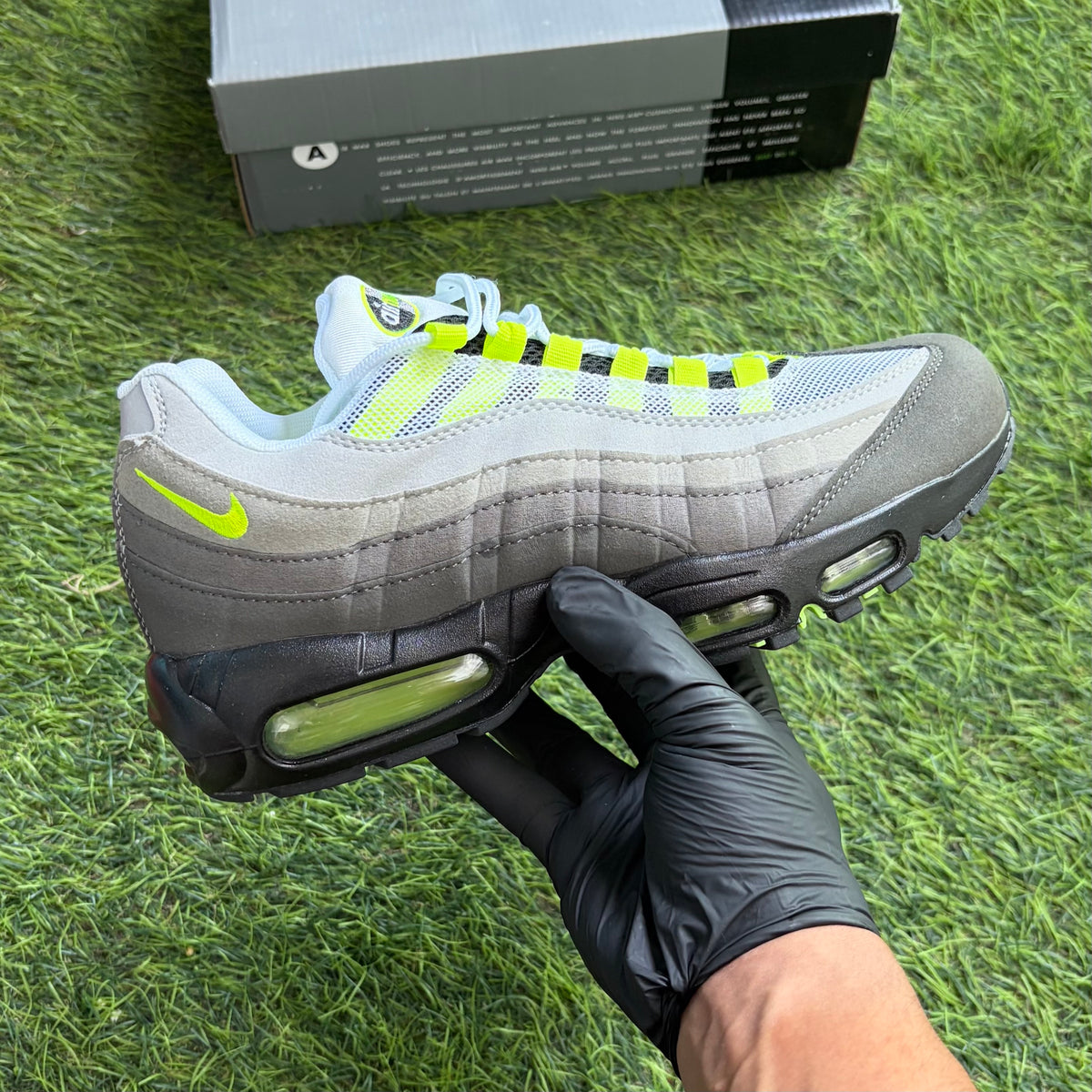 Nike Air Max 95 Big Bubble "Black / Anthracite"