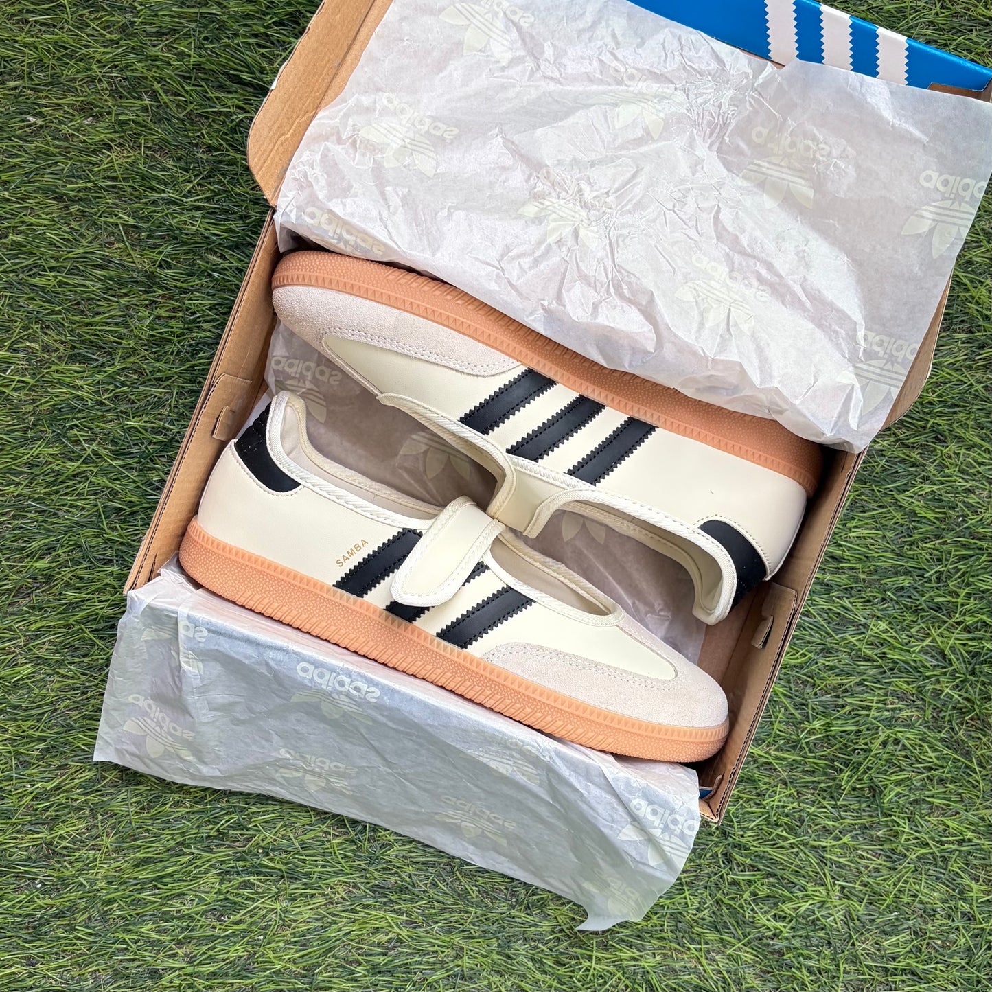 Adidas Samba Jane “Cream Black Gum”