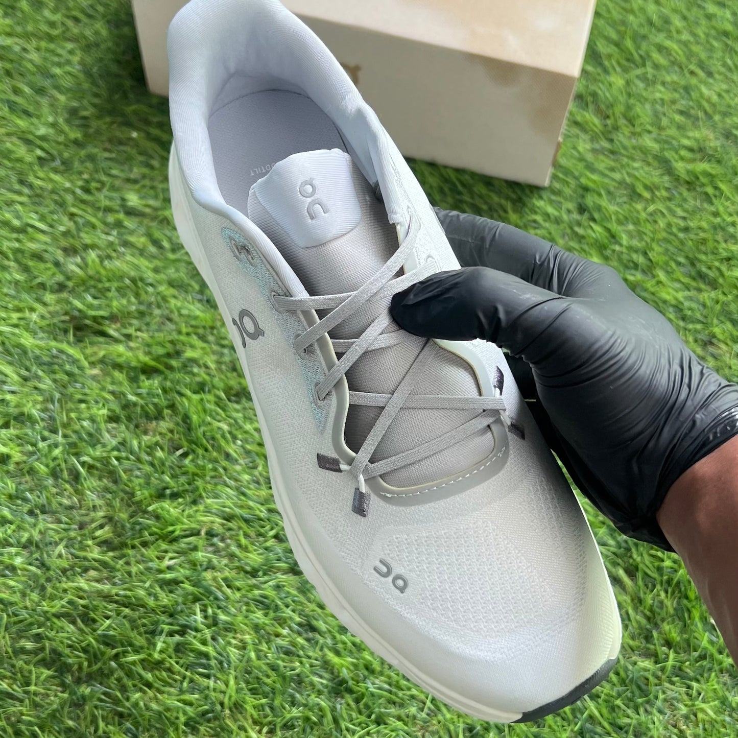 On Running Cloudtilt “Glacier/Ice”