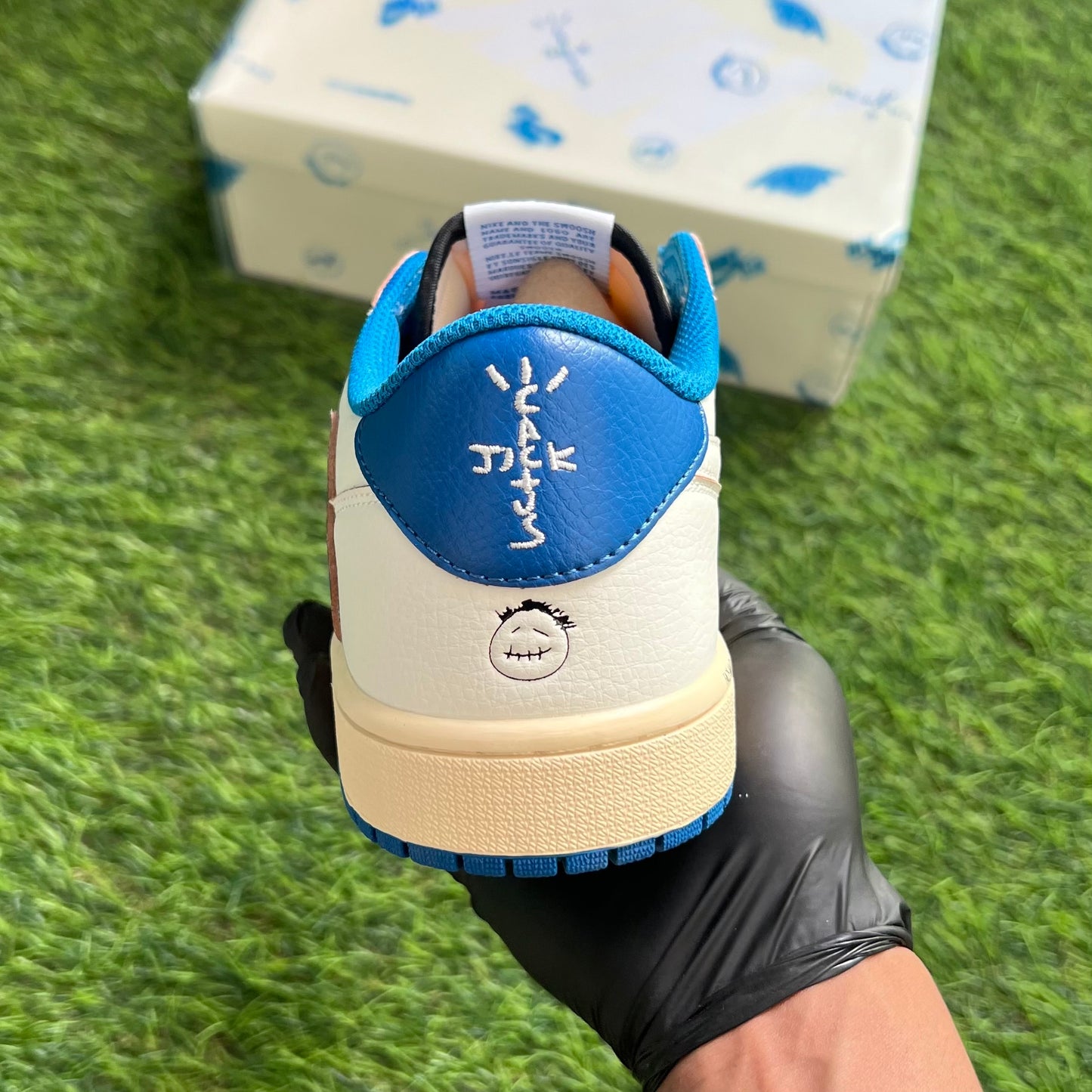 Air Jordan 1 Low x Travis Scott x Fragment “Sail Military Blue”