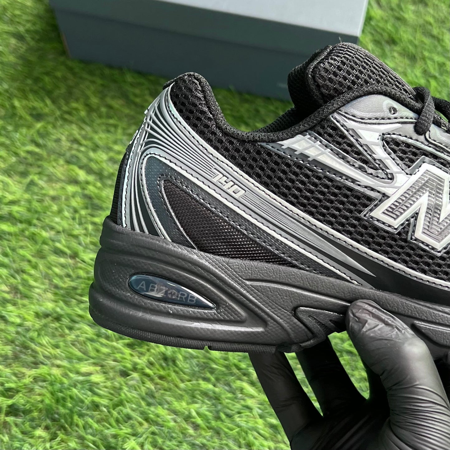 New Balance 740 “Black Grey Silver”