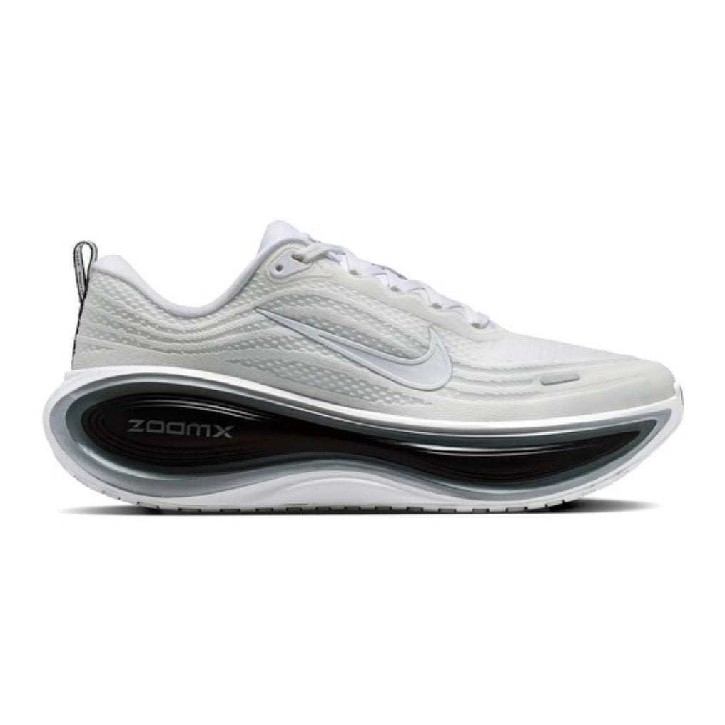 Nike Vomero Plus "White / Black"