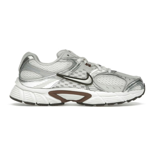 Nike V5 RNR “Sail Fauna Brown Phantom”