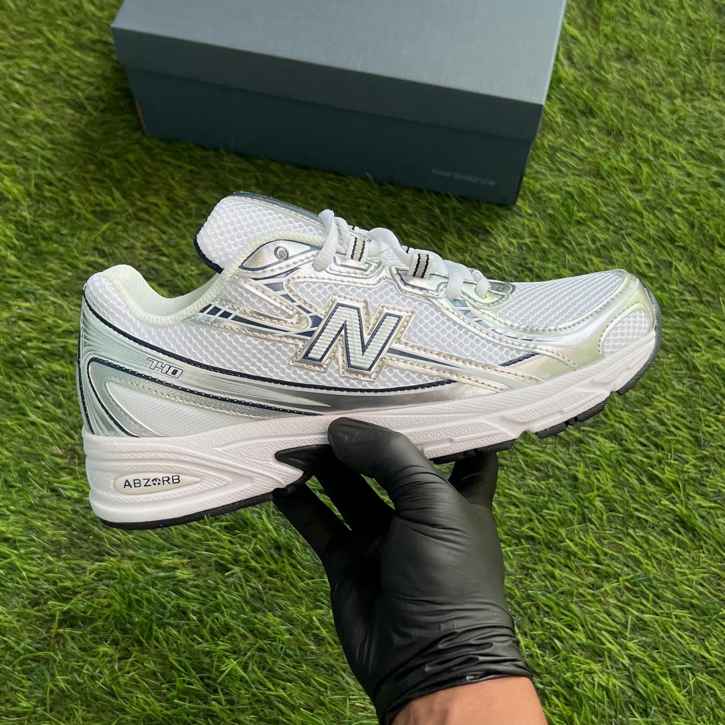 New Balance 740 “White Shadow Grey Navy”