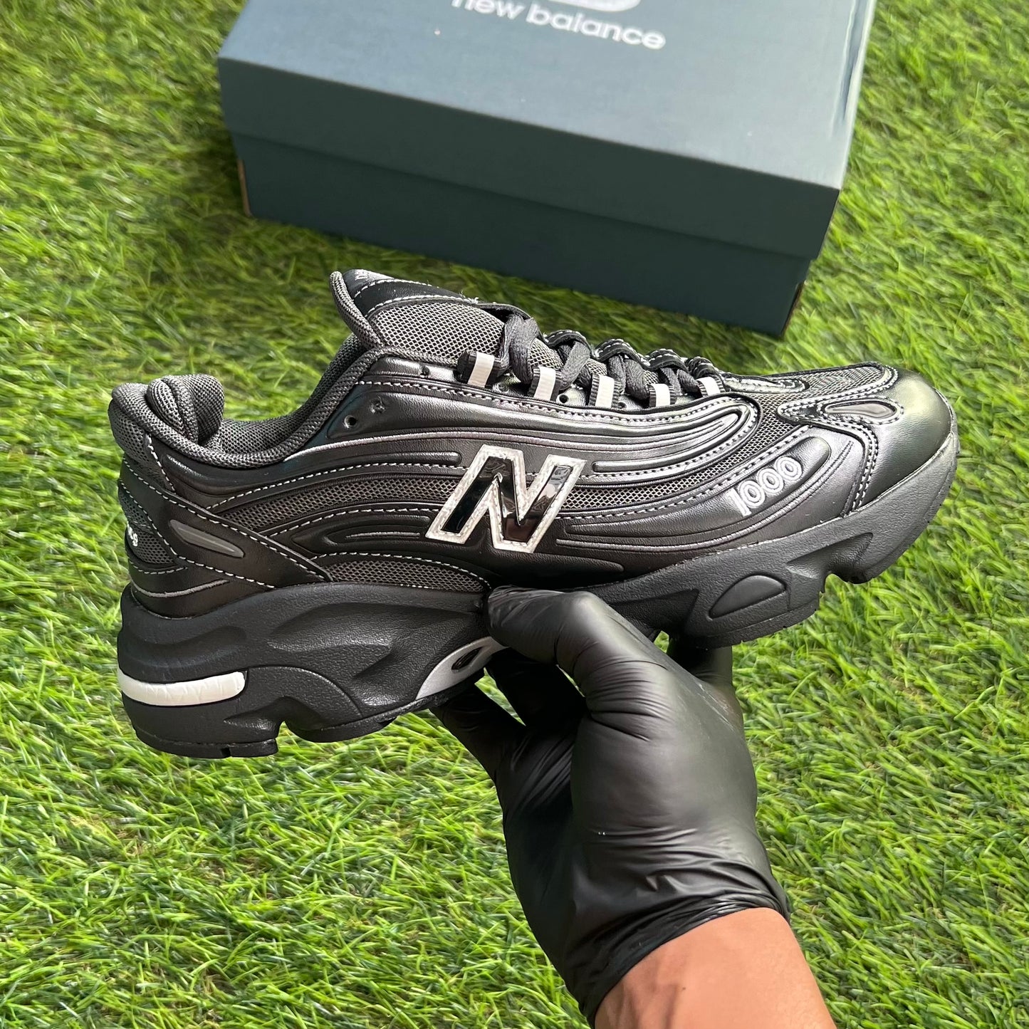 New Balance 1000 “Black”