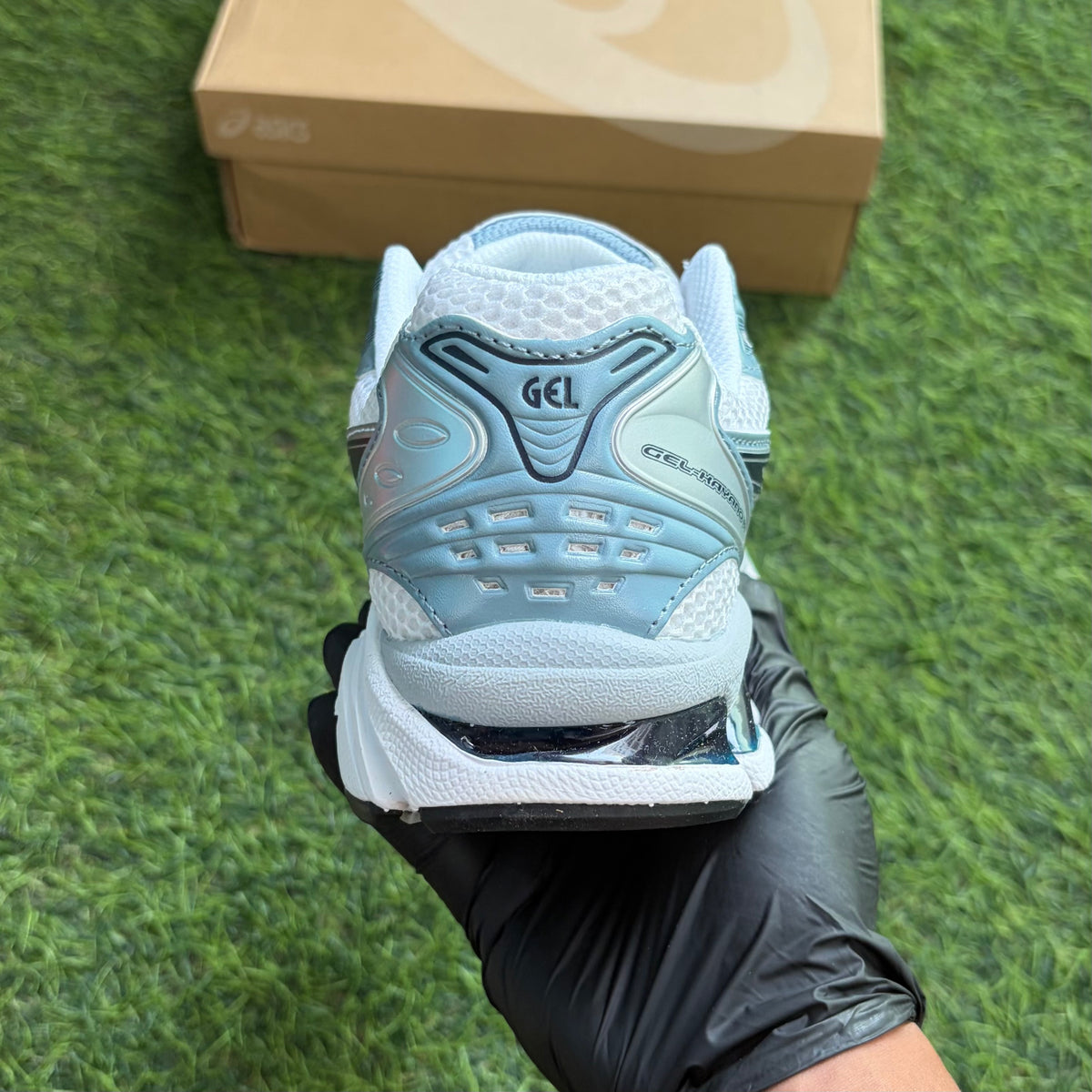 ASICS Gel-Kayano 14 “White Fjord Grey”
