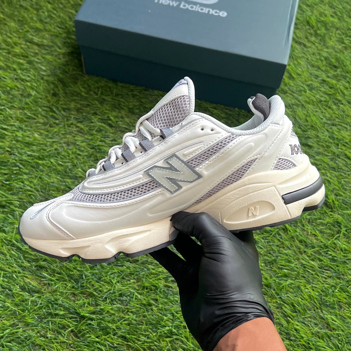 New Balance 1000 “Sea Salt Grey”