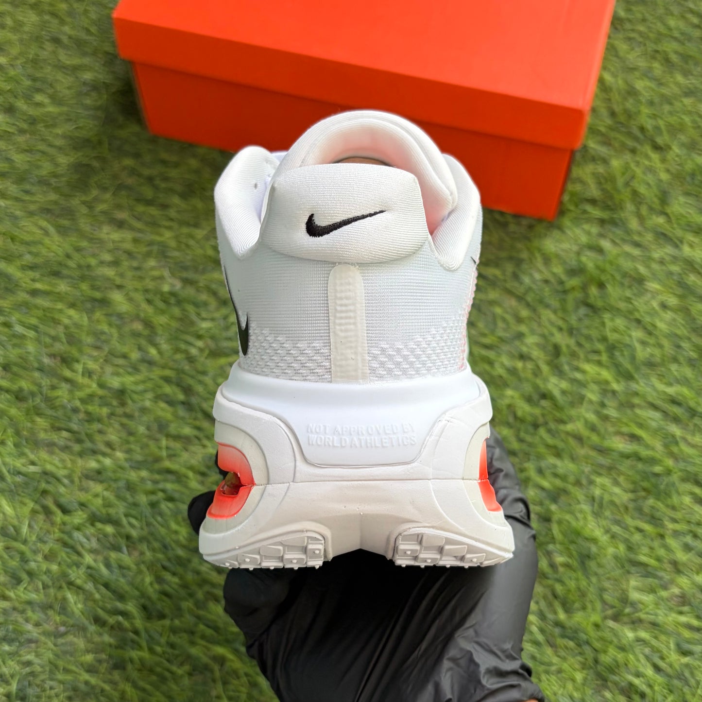 Nike Vomero Premium “White Bright Crimson”