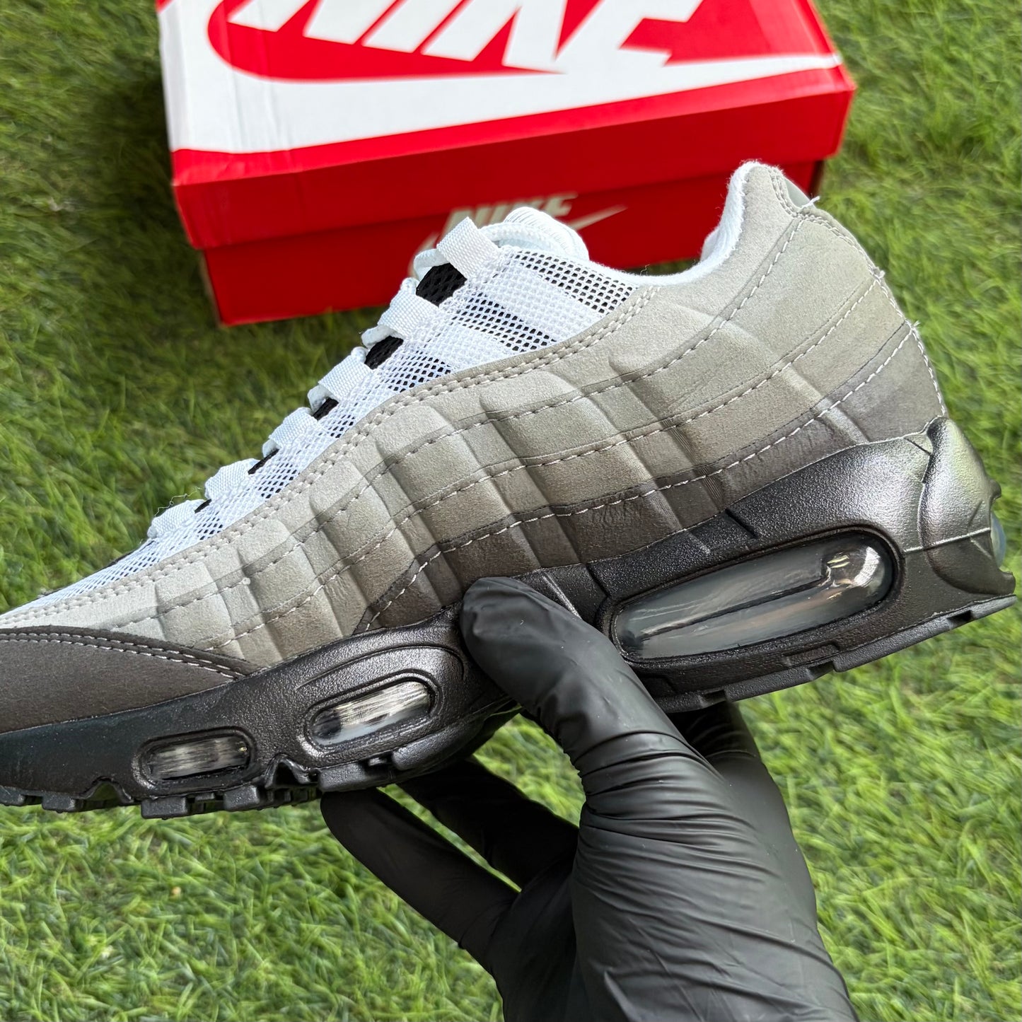 Nike Air Max 95 "Photon Dust"