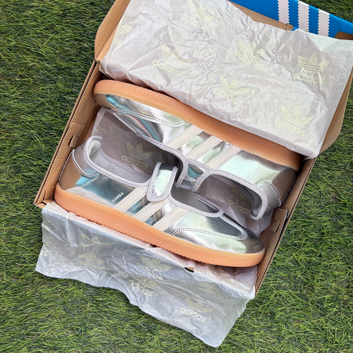 Adidas Samba Jane “Silver Metallic Off White”