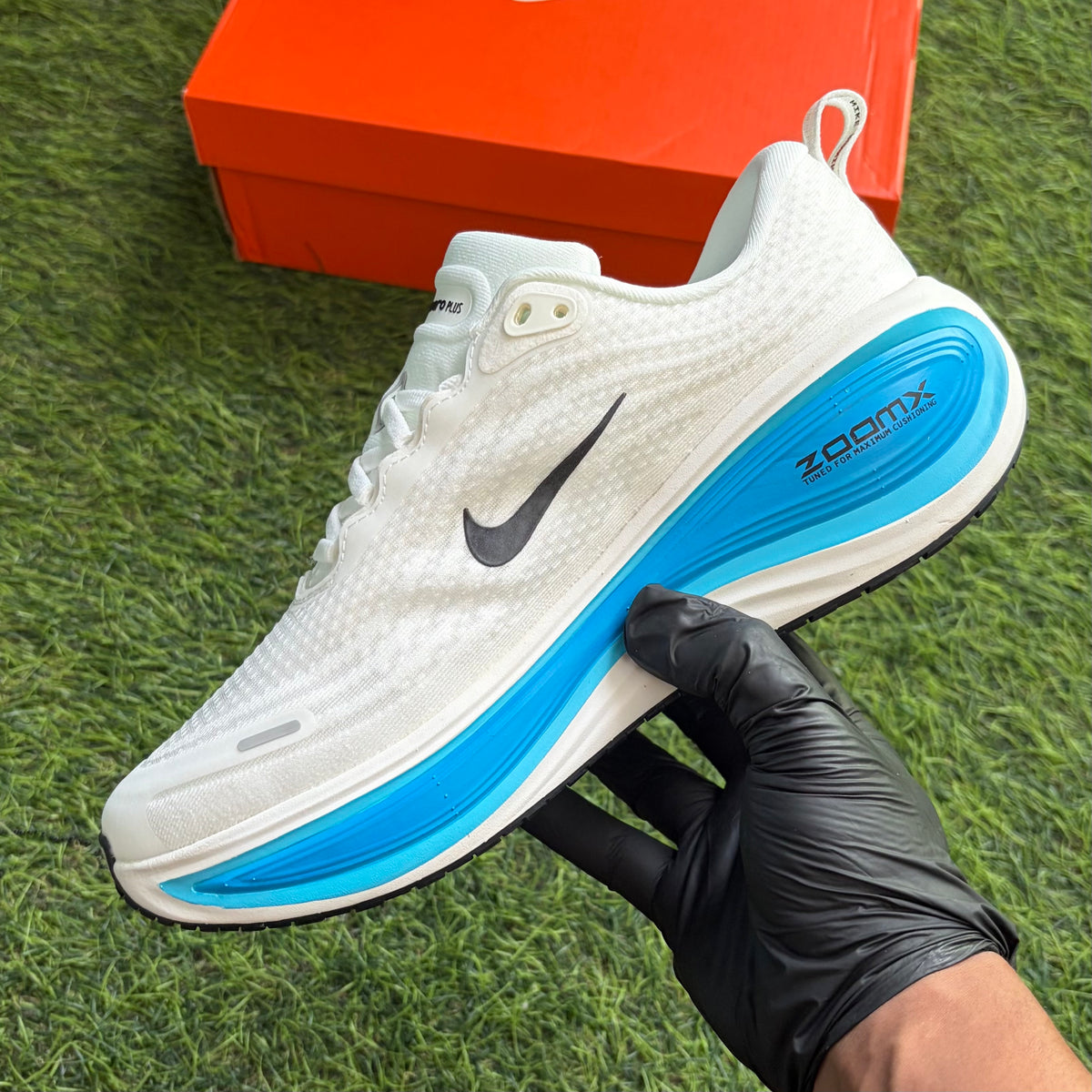 Nike Vomero Plus “White Blue Hero Black”