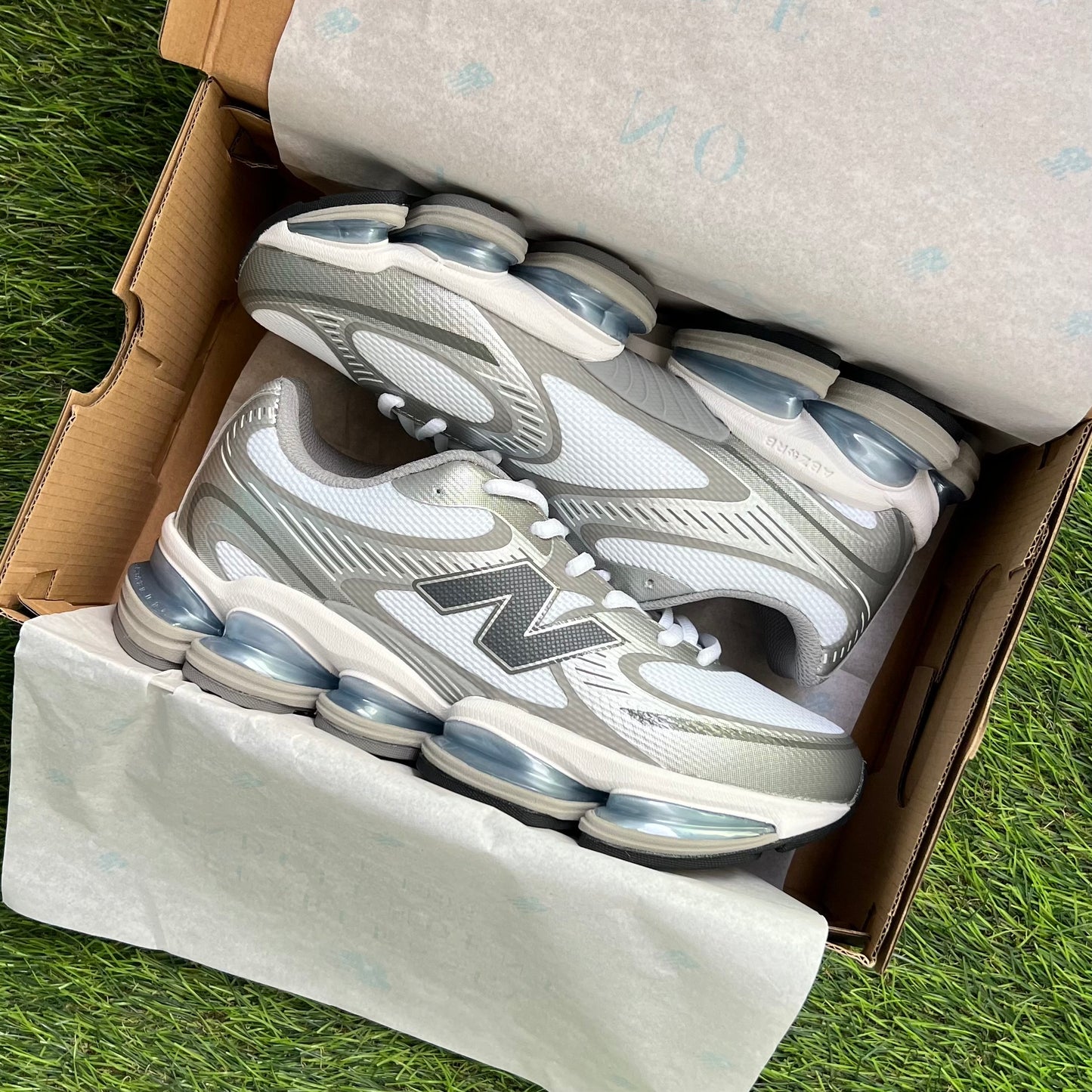 New Balance ABZORB 2000 “White Grey”