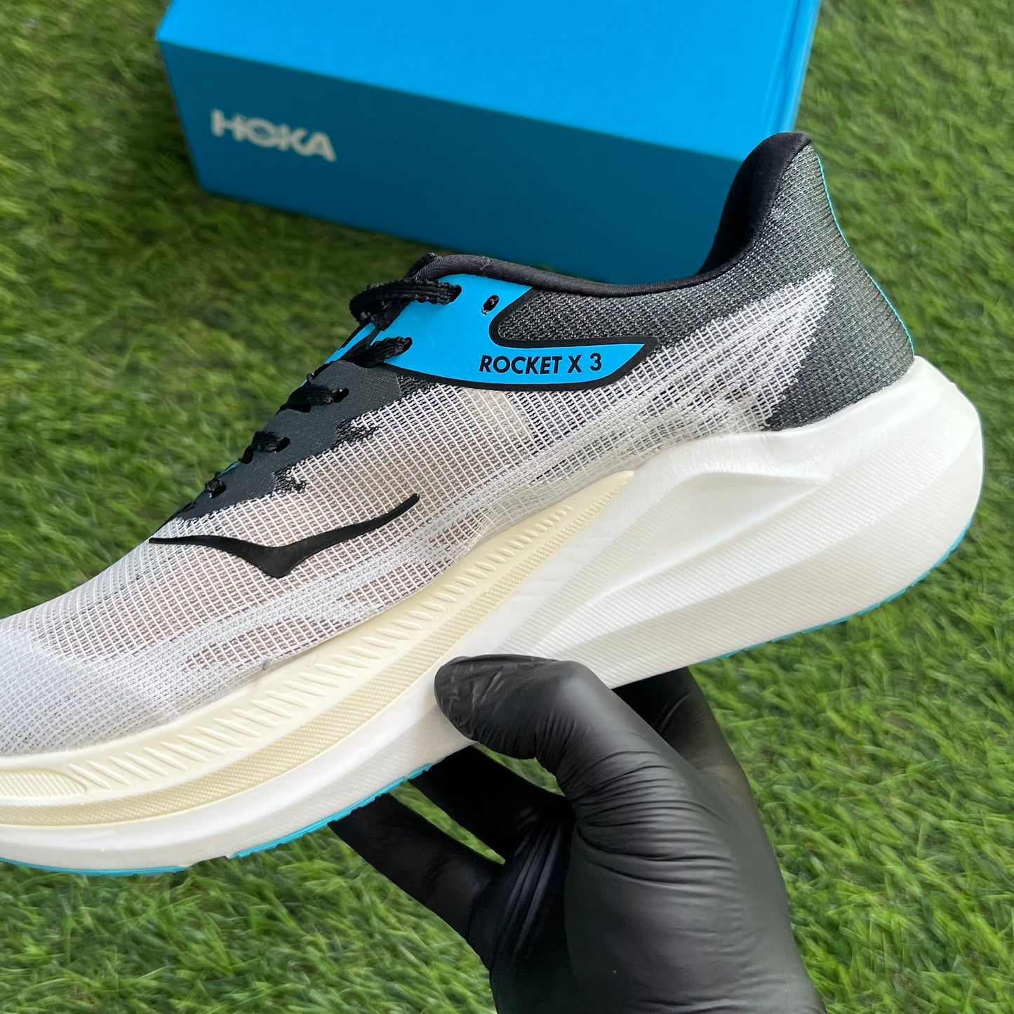 Hoka Rocket X 3 "White / Black”