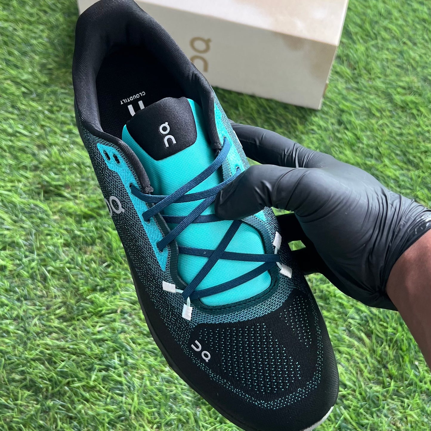 On Running Cloudtilt “Aqua Iron”