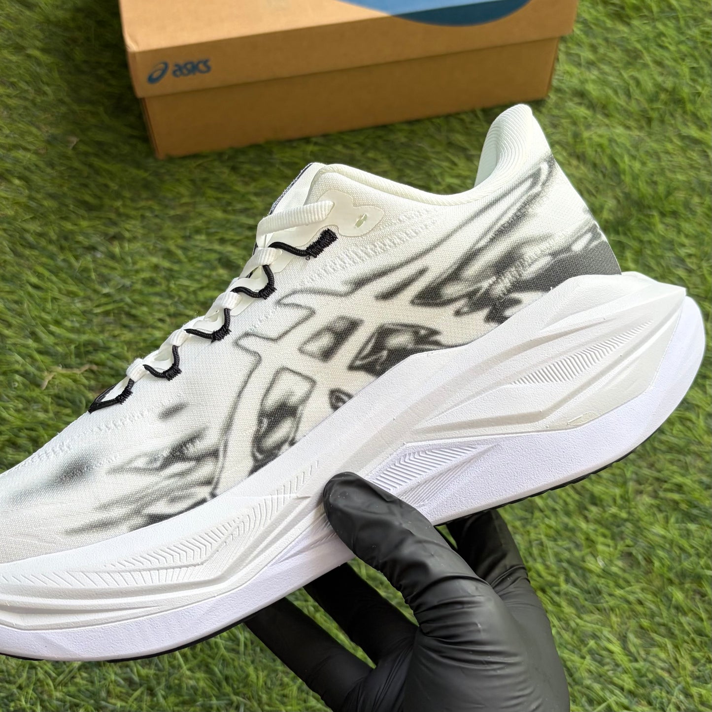 ASICS Superblast 3 “White Black”