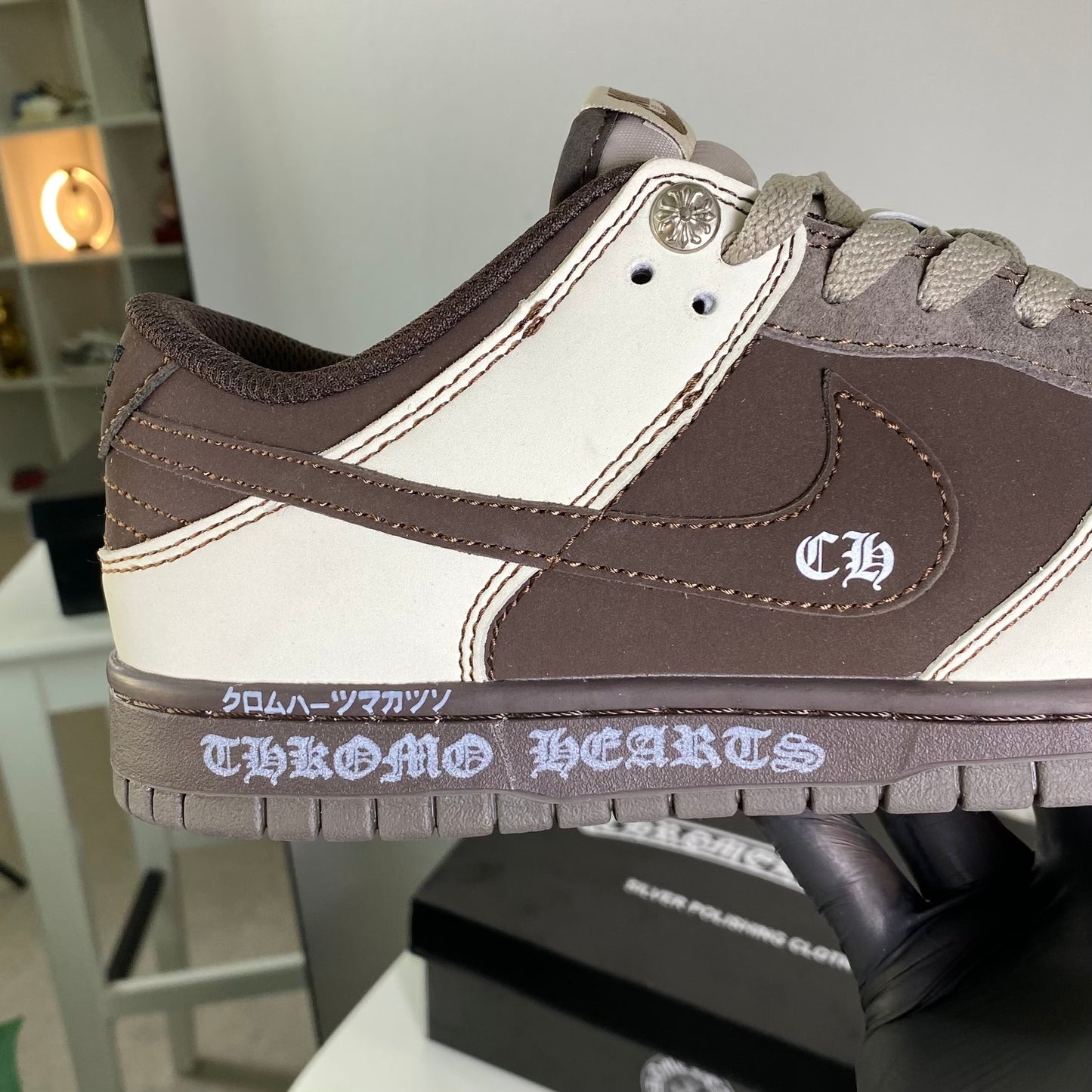 Nike SB Dunk Low "Chrome Hearts"