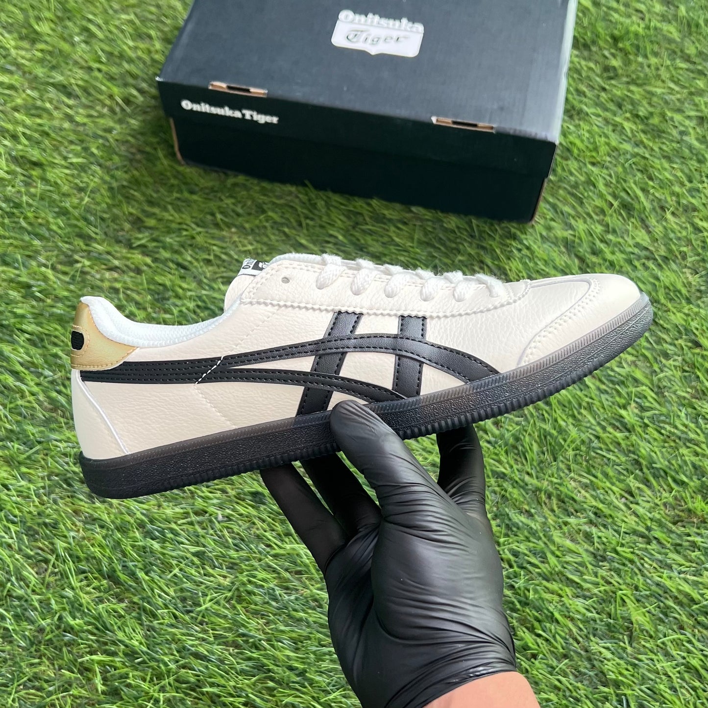 Onitsuka Tiger Tokuten "Cream/Black"
