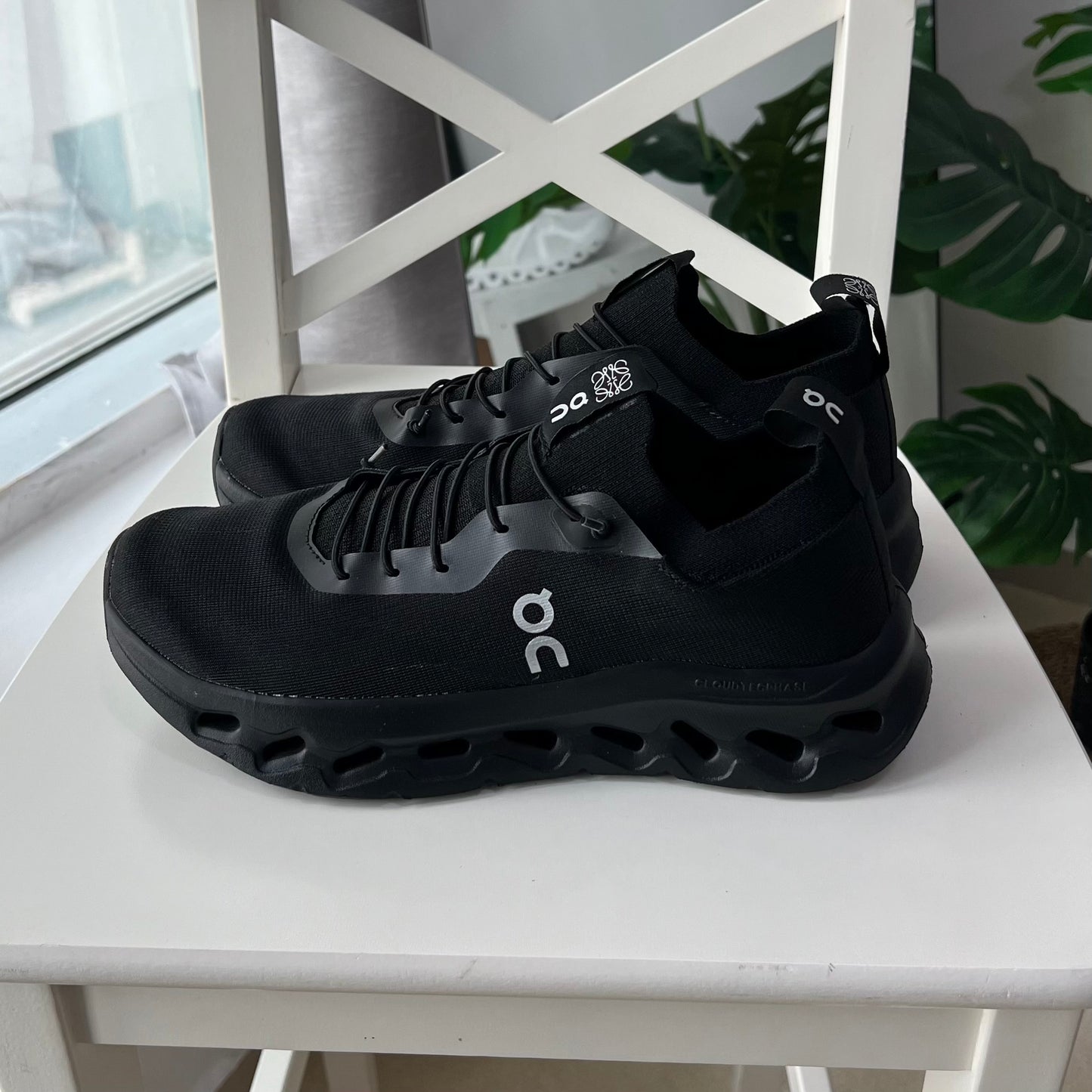 On Running Cloudtilt LOEWE "Black"