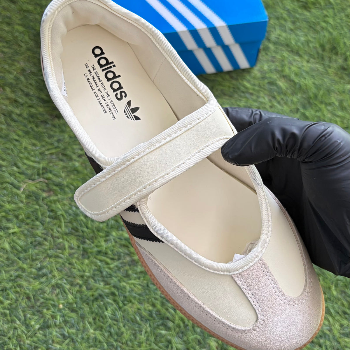 Adidas Samba Jane “Cream Black Gum”