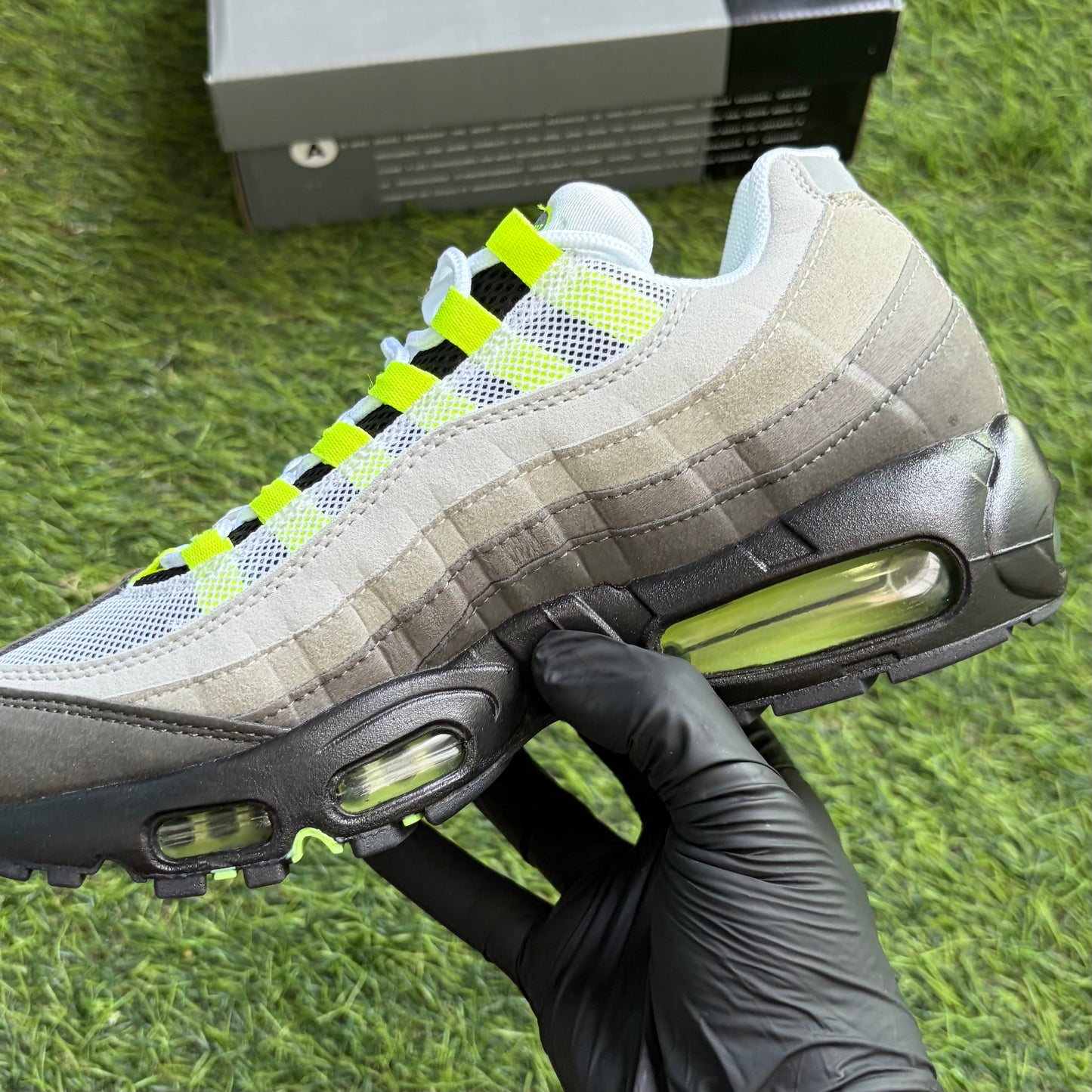 Nike Air Max 95 Big Bubble "Black / Anthracite"