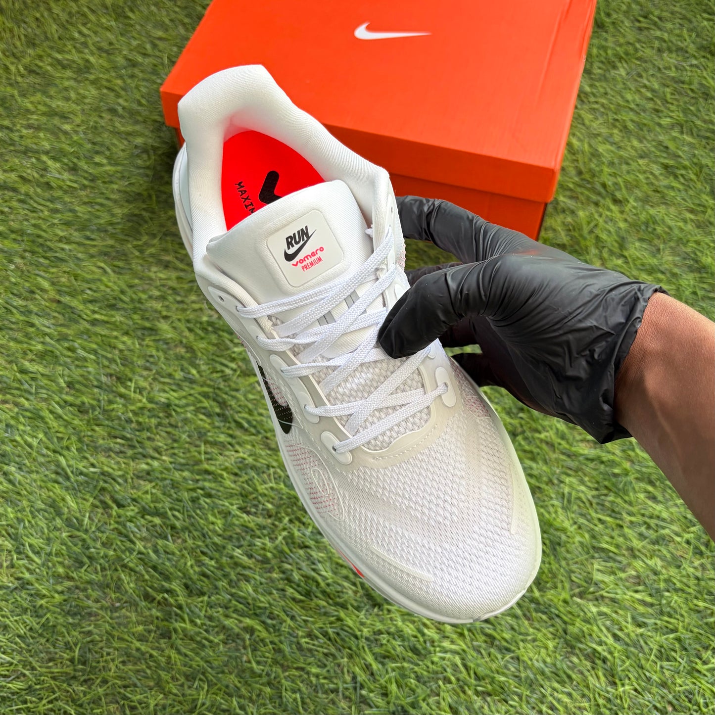 Nike Vomero Premium “White Bright Crimson”
